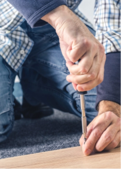 aide aux petits travaux de bricolage à domicile