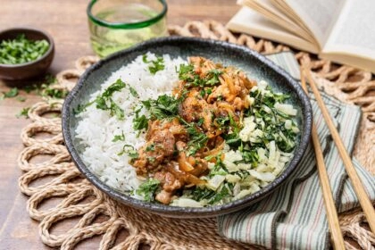Ga xao xa ot poulet a la citronnelle