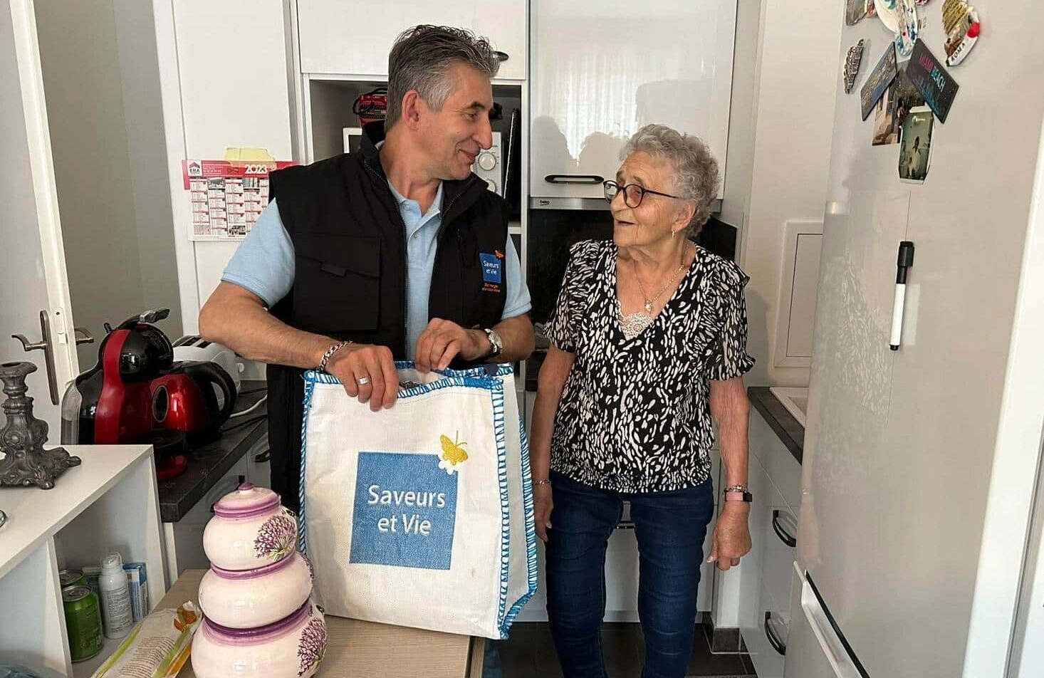 Livraison de repas à domicile pour seniors Saveurs et Vie